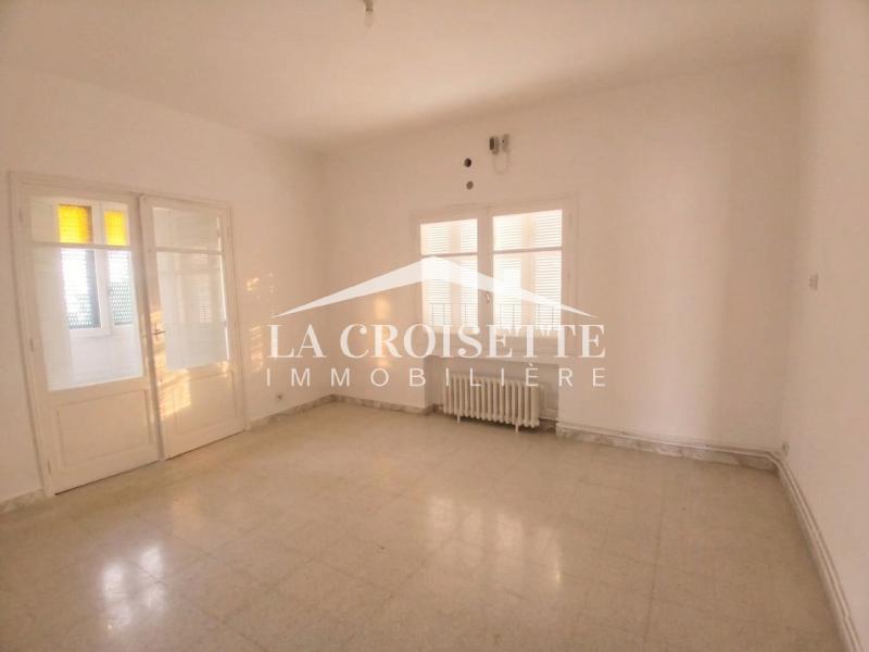 Rez-de-chaussée S+3 vue sur mer à La Marsa